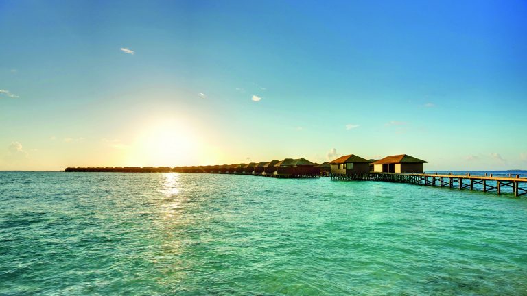 Hideaway Maldives villas 2 deluxe water villa (3)
